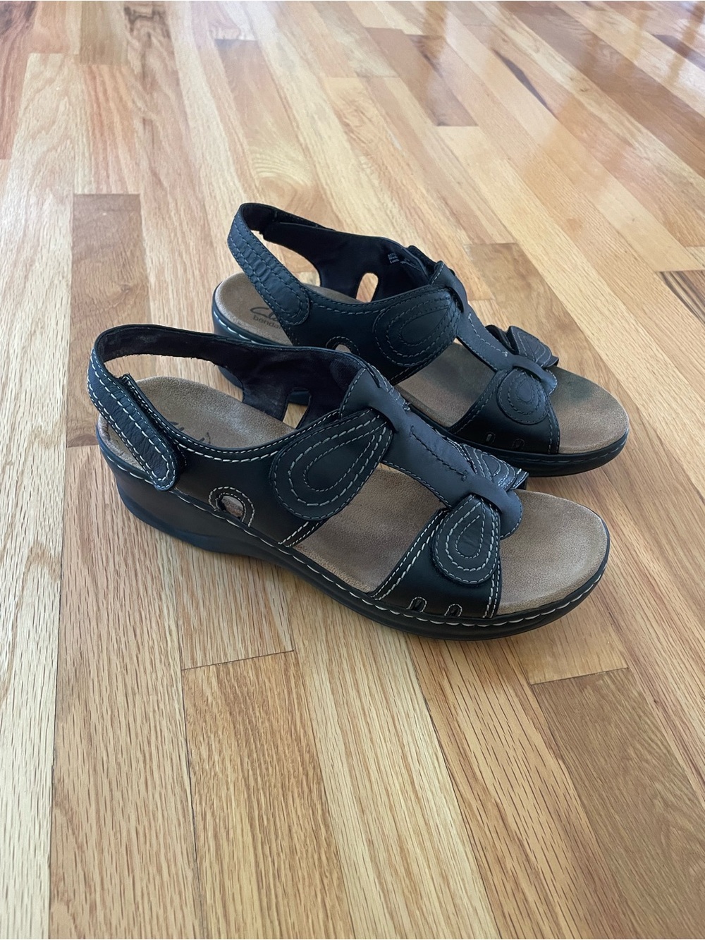 Clarks Black Leather Hook-and-Loop Slingback Sandals
